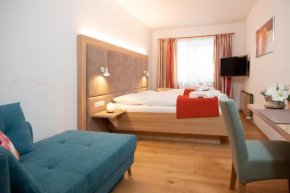 Santner, Hotel